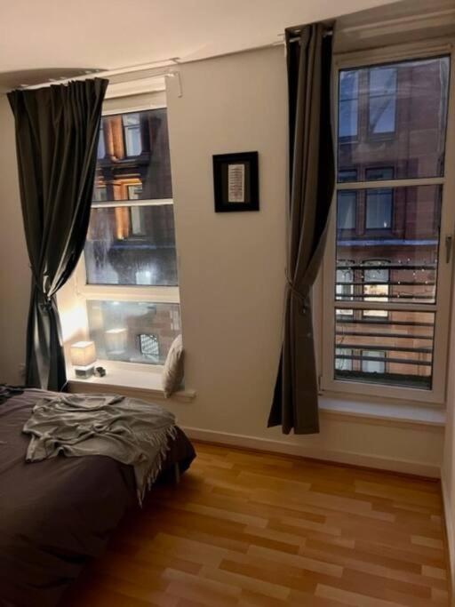 Trendy One Bedroom Apartment 格拉斯哥 外观 照片